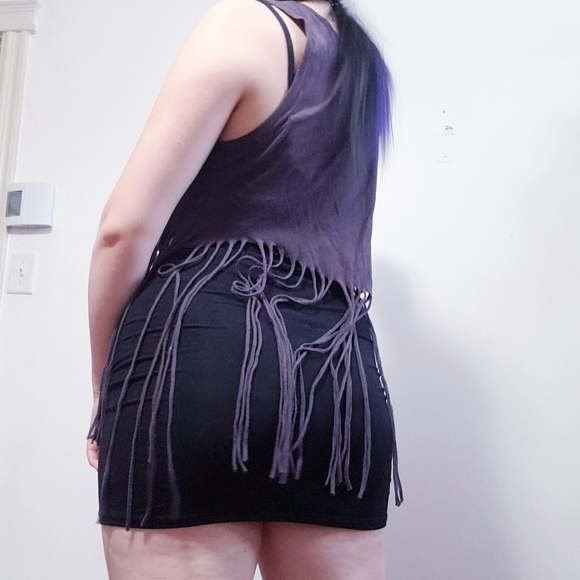 StreetWearSociety Rolling Stones Fringe Tank Top - Picture 6 of 13